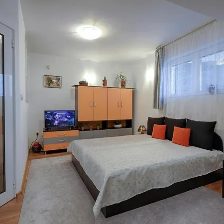 Kabakum Alen Mak Apartment *