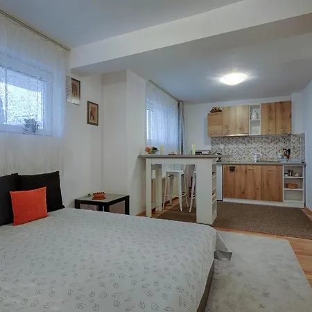 Kabakum Alen Mak Apartment Golden Sands